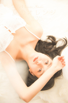 大胸奶汁乳流奶水出来白
